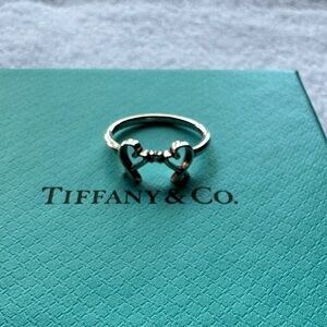 Tiffany & Co. Silver Paloma Picasso Double Loving Heart Ring.